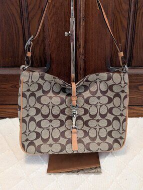 Coach Hampton Signature Hobo Bag 6091 Tan Canvas Leather Y2K Buckle Bag